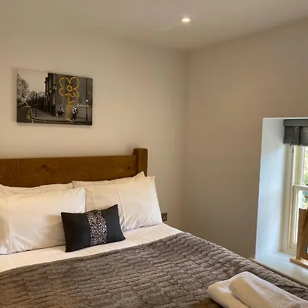 The Loft @ Baycliff *